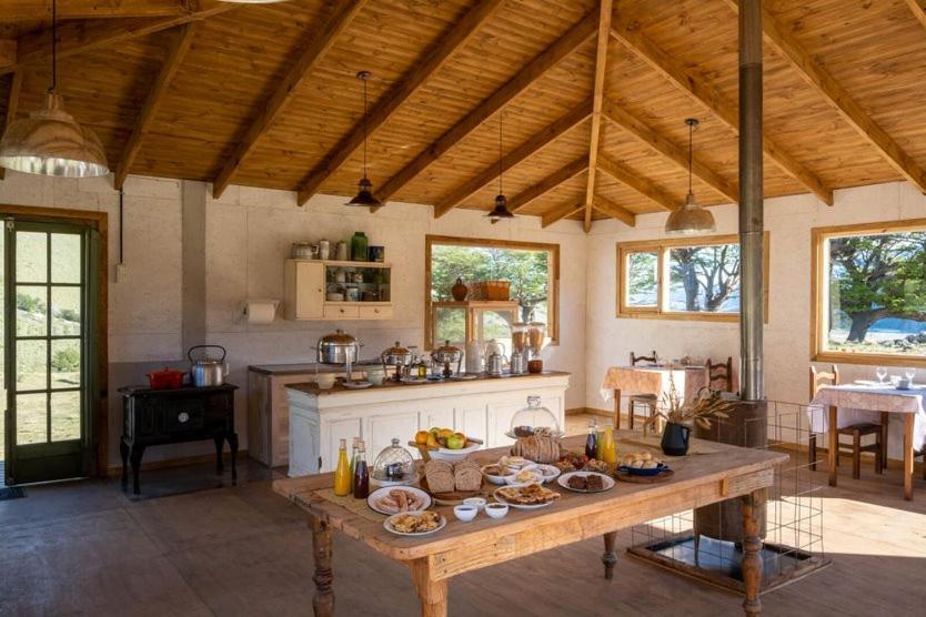 Estancia Bonanza Patagonian Lodge Experience El Chalten Exterior photo